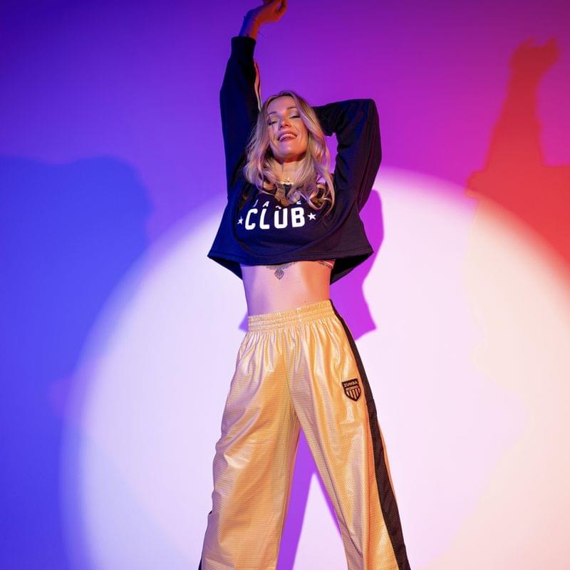 Victory Crew Neck Long Sleeve Boxy Crop Top