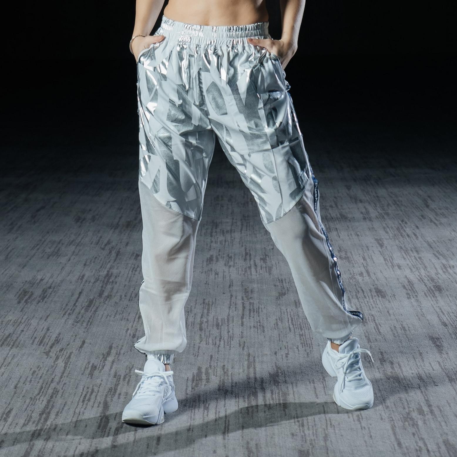 Zumba Air Stomp Remix II - Experience Comfort and Support