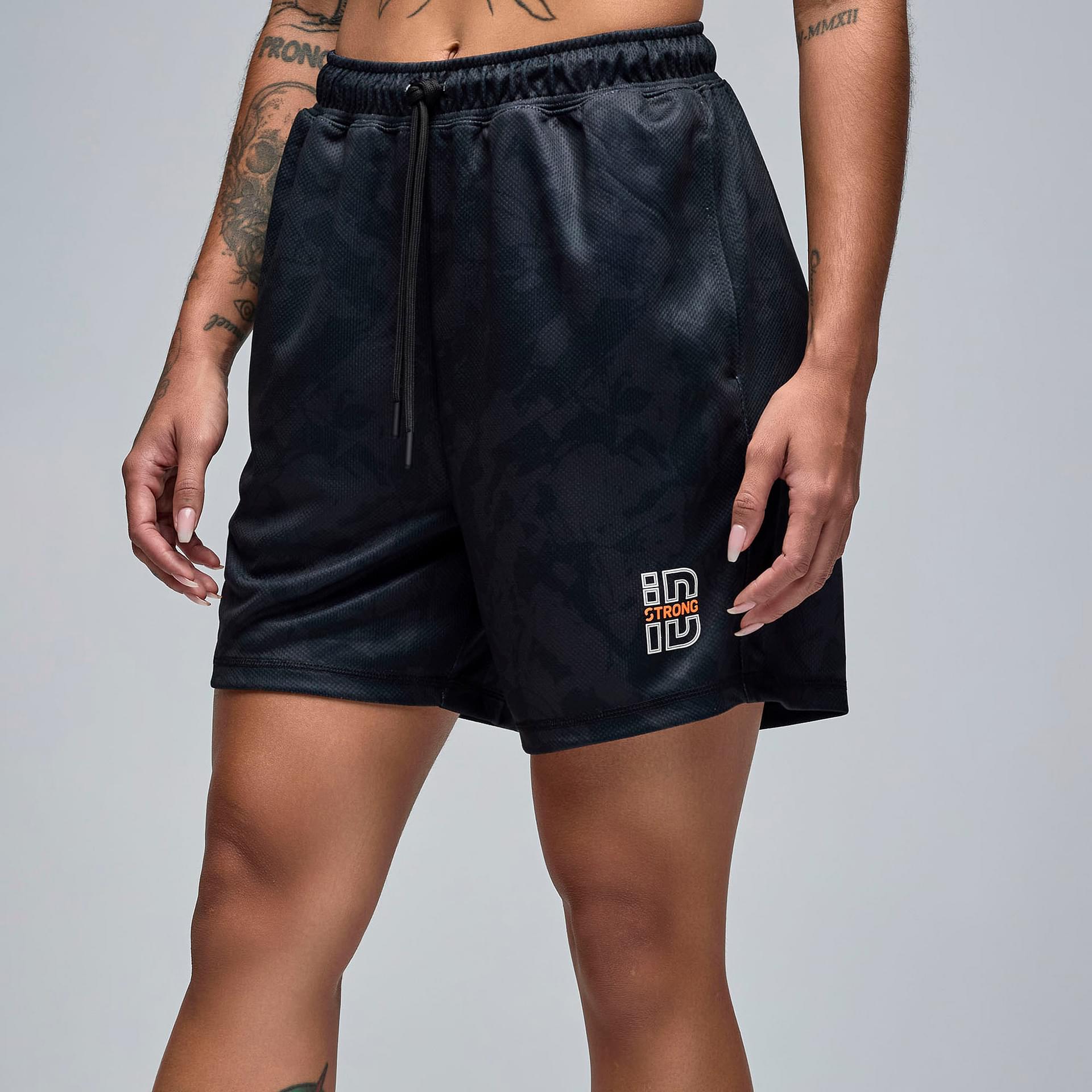 トップス STRONG PACK TEE SHORT BLACK XS STRONG PACK TEE SHORT (BLACK)
