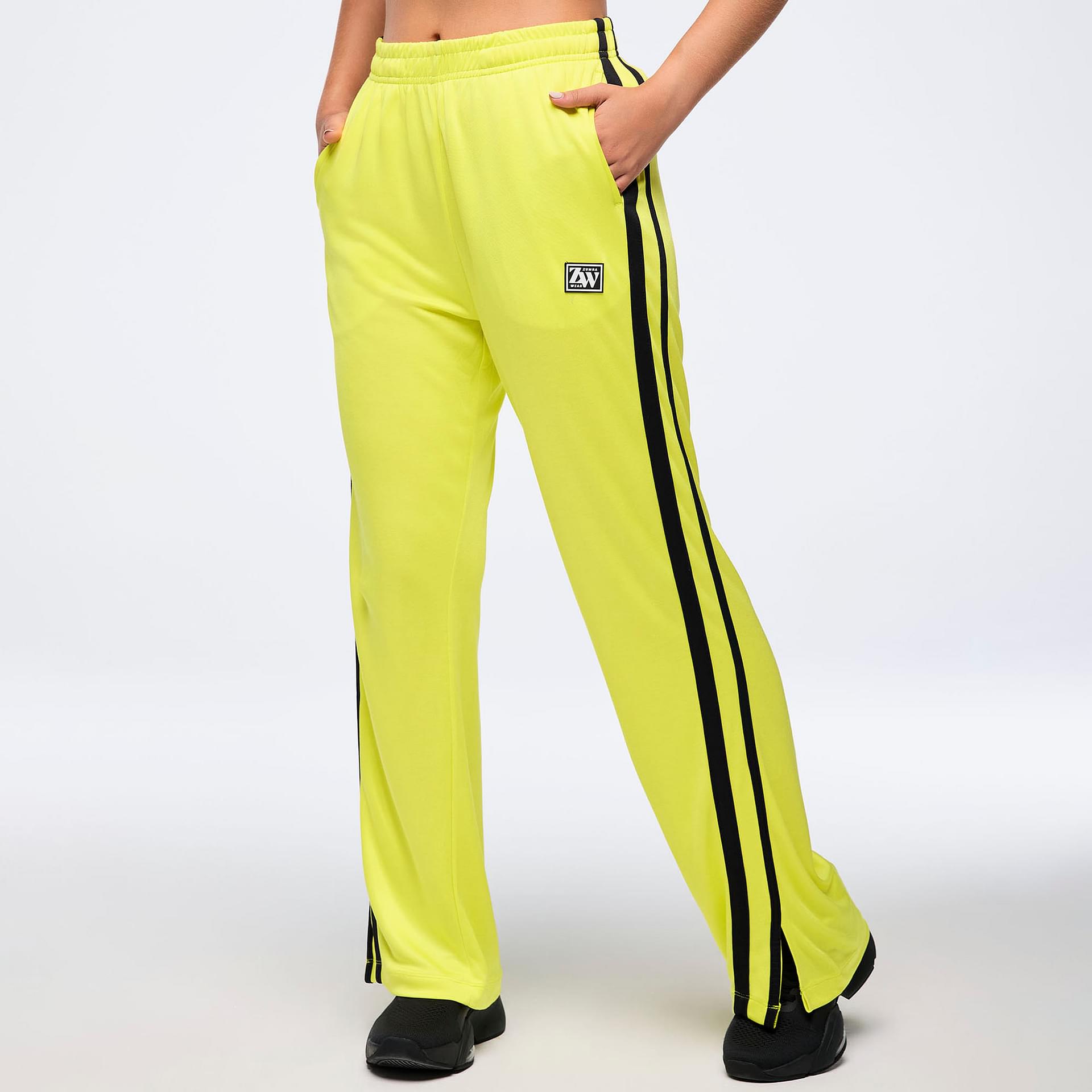 国内発送【Zumbaズンバ 】Crew Neck Muscle Tank(2025.5新作) Zumba Haus Crew Neck Muscle Tank – Zumba Wear | STRONG iD