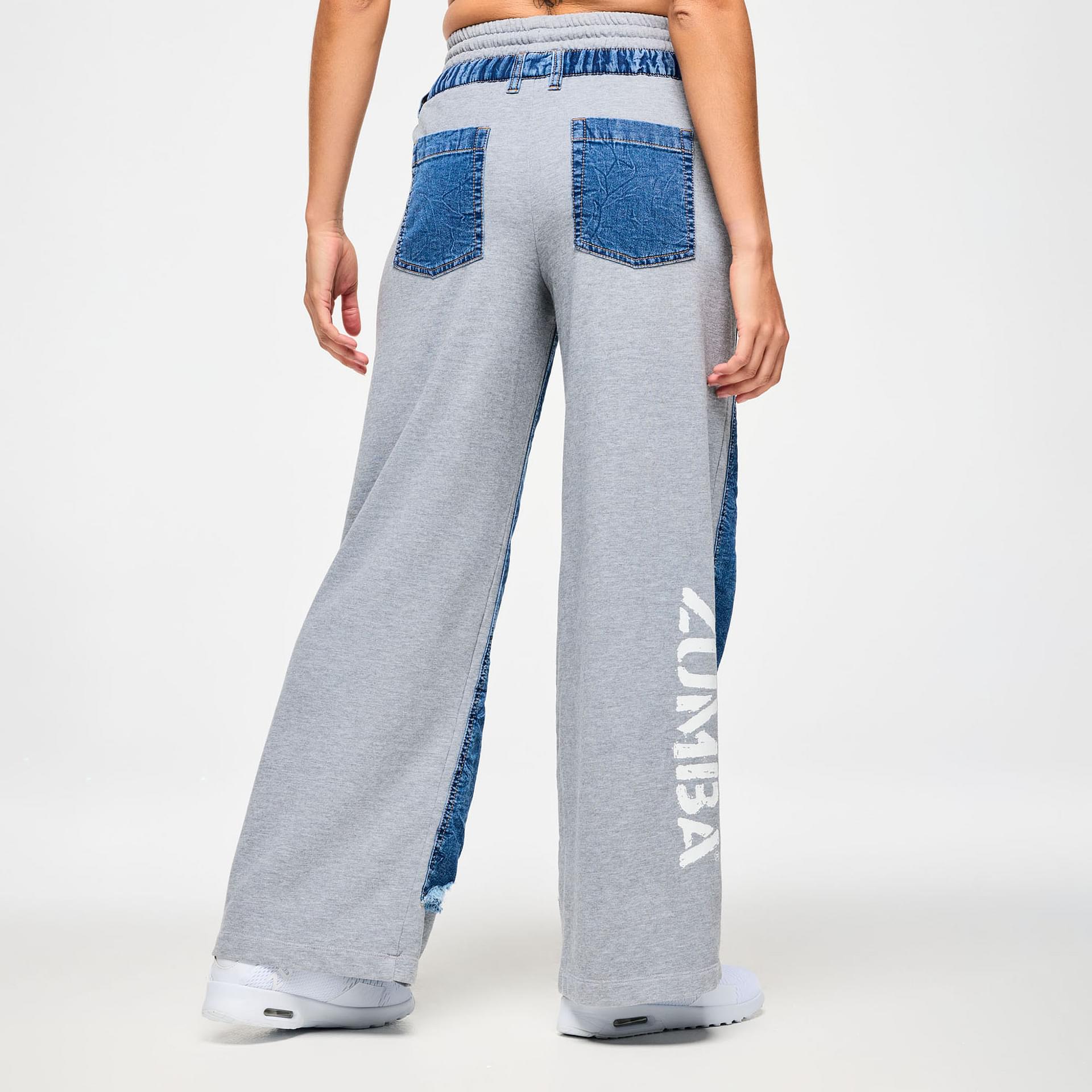新作♪ユニセックス Zumba Blue Jean Denim Sweatpants- Denim Blue Jean Denim Sweatpants – Zumba Wear | STRONG iD