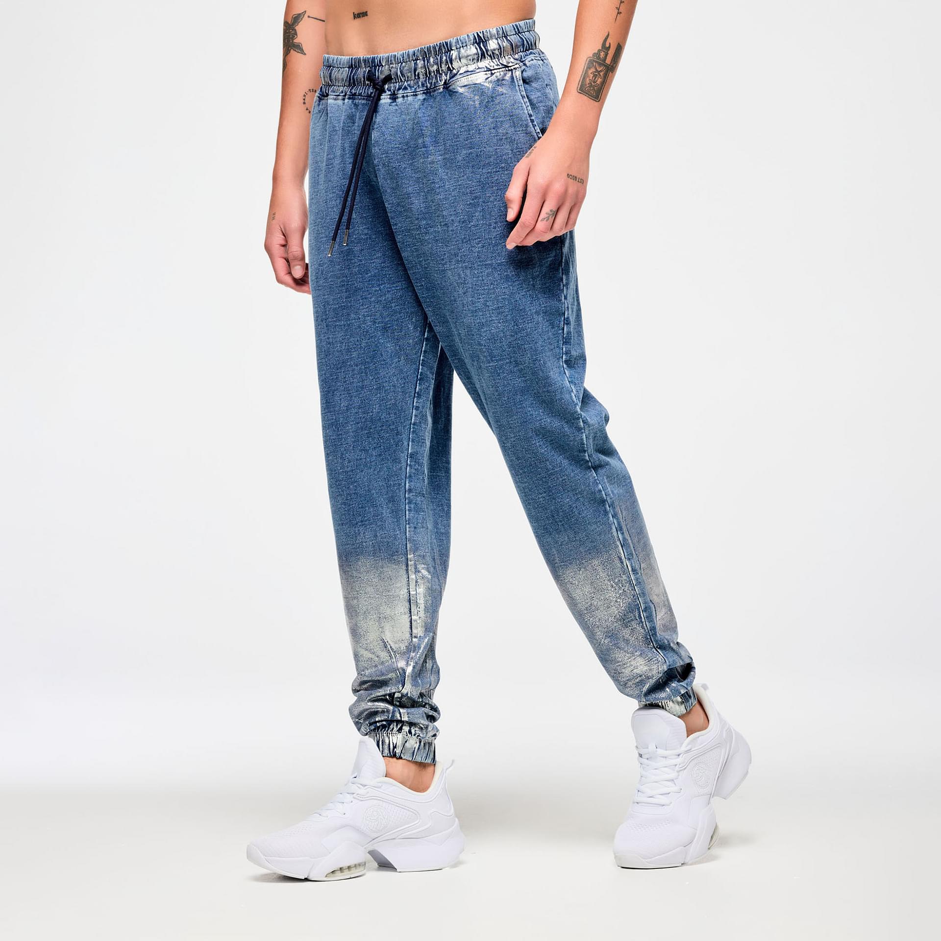 国内発送【Zumbaズンバ 】Blue Jean Oversized Top(2025.7新作) Inspire Your Style with Our Unisex Oversized Crew Neck Top