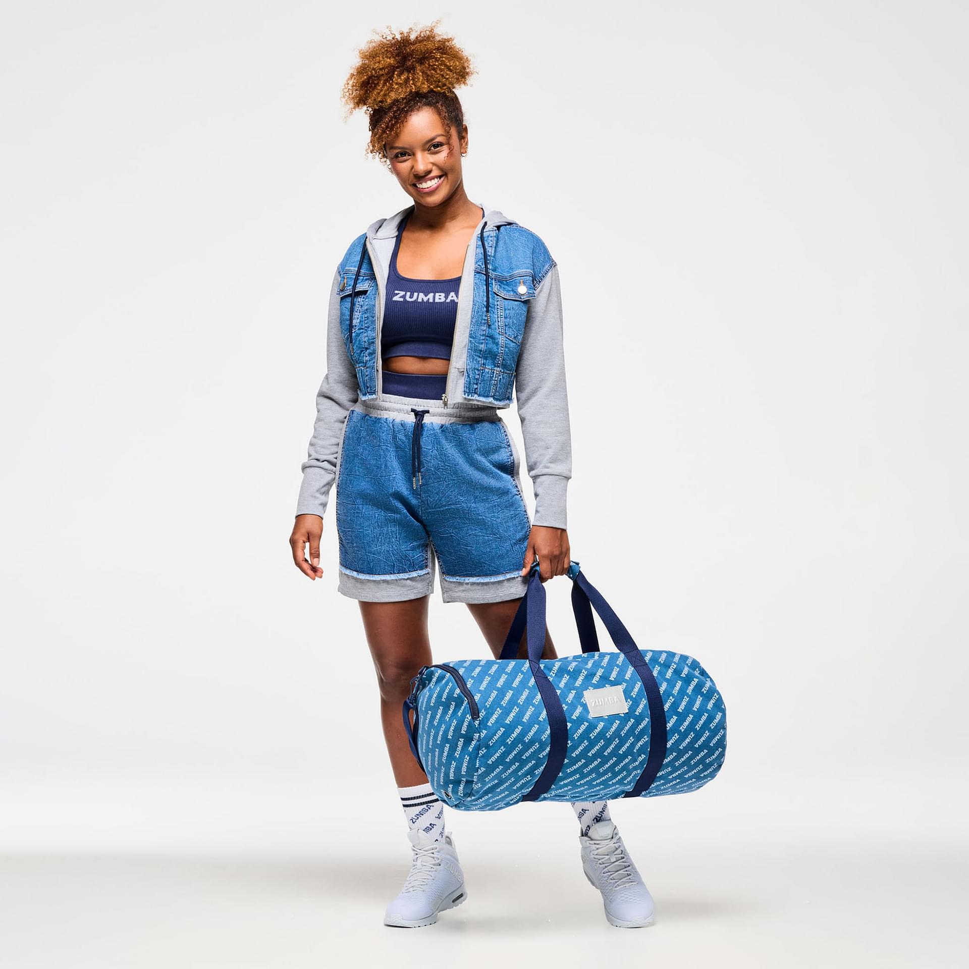 ズンバ Zumba Blue Jean Crop Pullover Hoodie Denim Blue Jean Crop Zip-Up Hoodie – Zumba Wear | STRONG iD