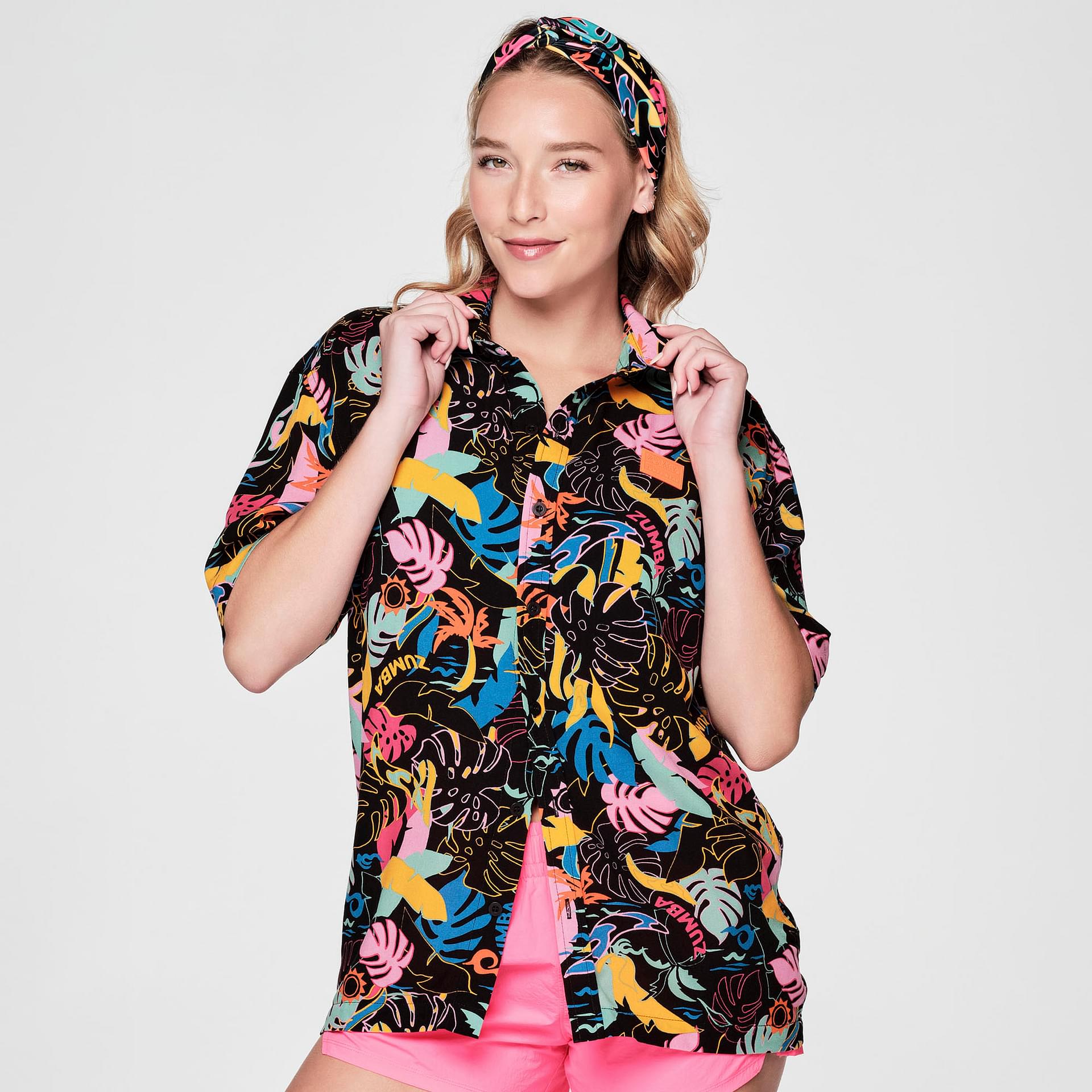 新作ユニセックス♪Zumba Palm Party Short Sleeve Button Up Zumba Palm Party: Oversized, Inspiring Button Up Shirt with