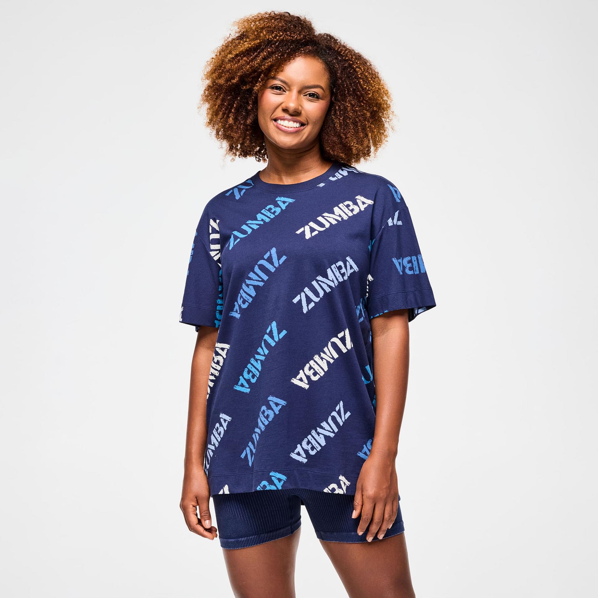 ユニセックス♪ズンバ ZUMBA Blue Jean Oversized Crew Neck Top Inspire Your Style with Our Unisex Oversized Crew Neck Top