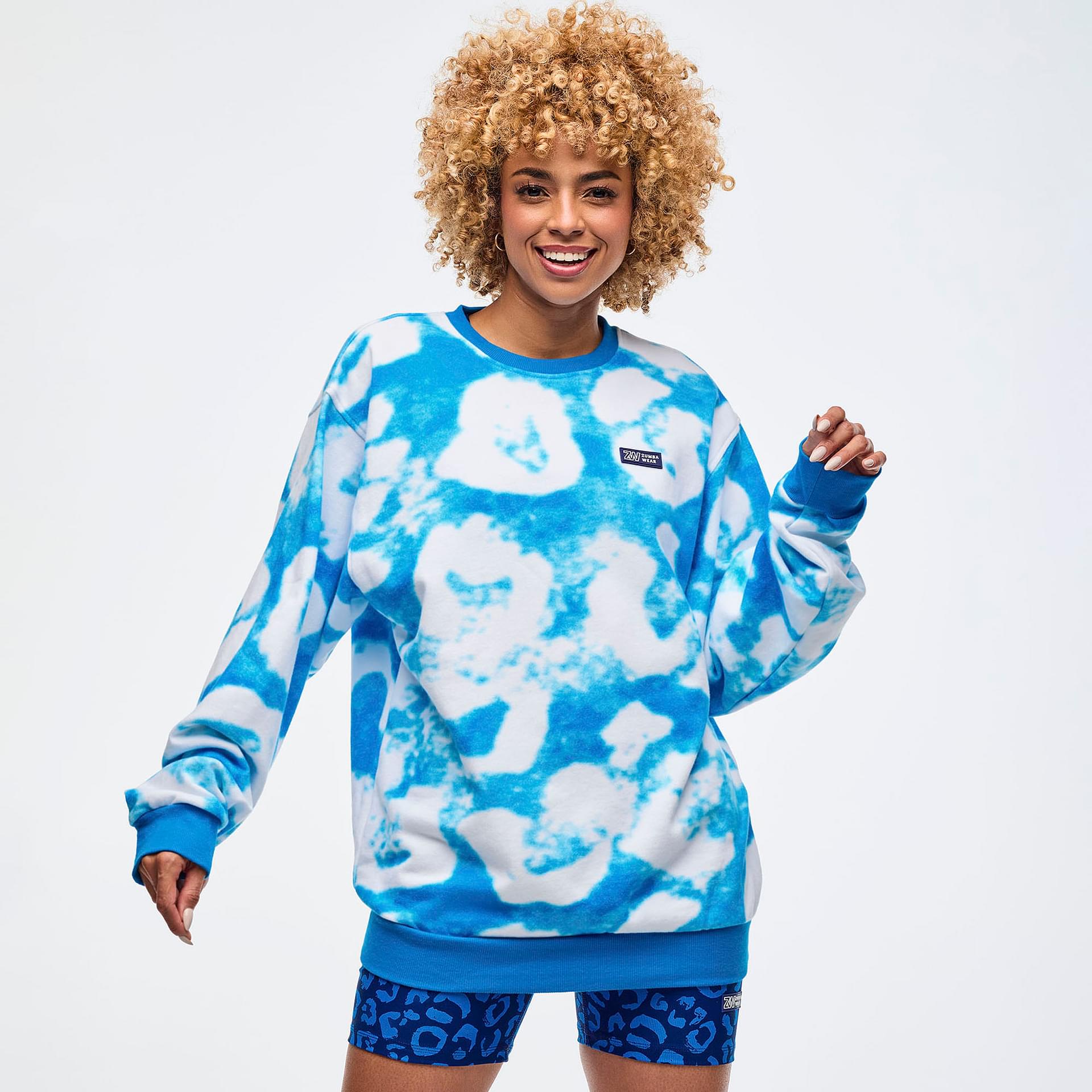 Zumba - Zumba　ジップアップジャンパー　新品 Zumba Sparkle Oversized Zip-Up Hoodie <Wear It Out White